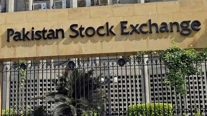 Bulls Dominate as KSE-100 Surpasses 51,000 Mark in Intra-day Trading