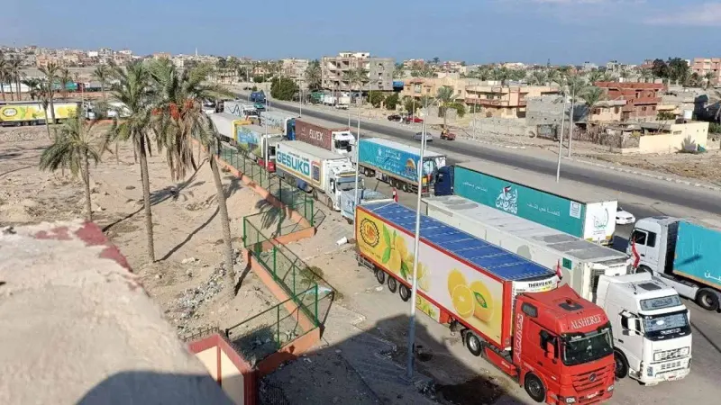 Gaza aid stuck as Egypt says Israel not cooperating
