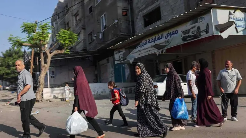 Gaza faces evacuation deadline as Israel prepares ground offensive