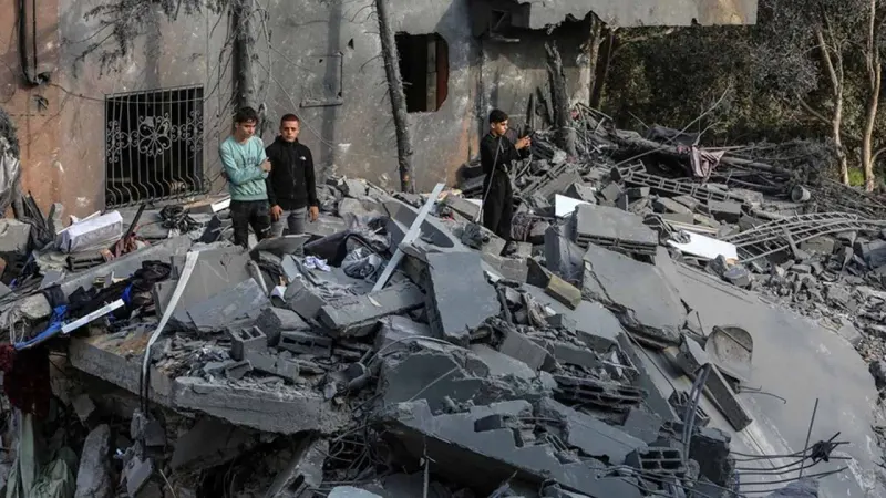 At OIC meeting, Pakistan called for setting up humanitarian corridors for Gaza