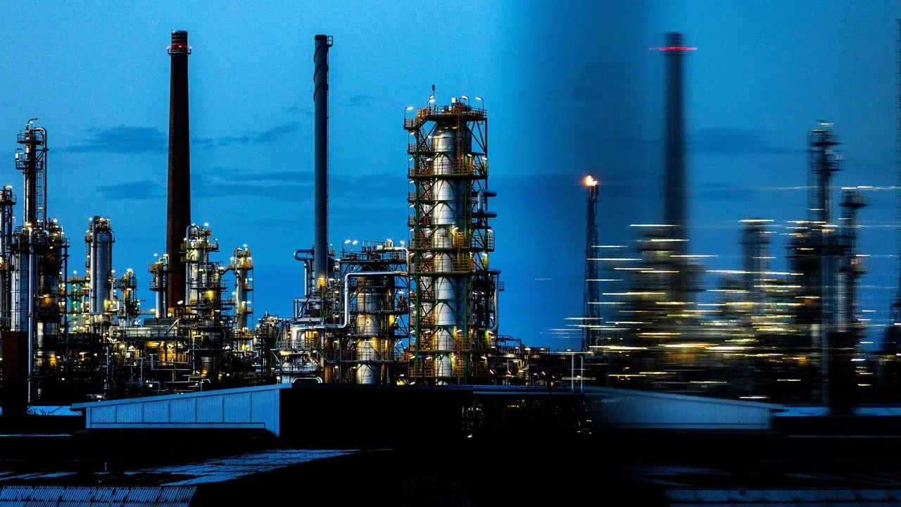 Pakistan Expects $10 Billion Refinery Agreement with Saudi Arabia in 2023