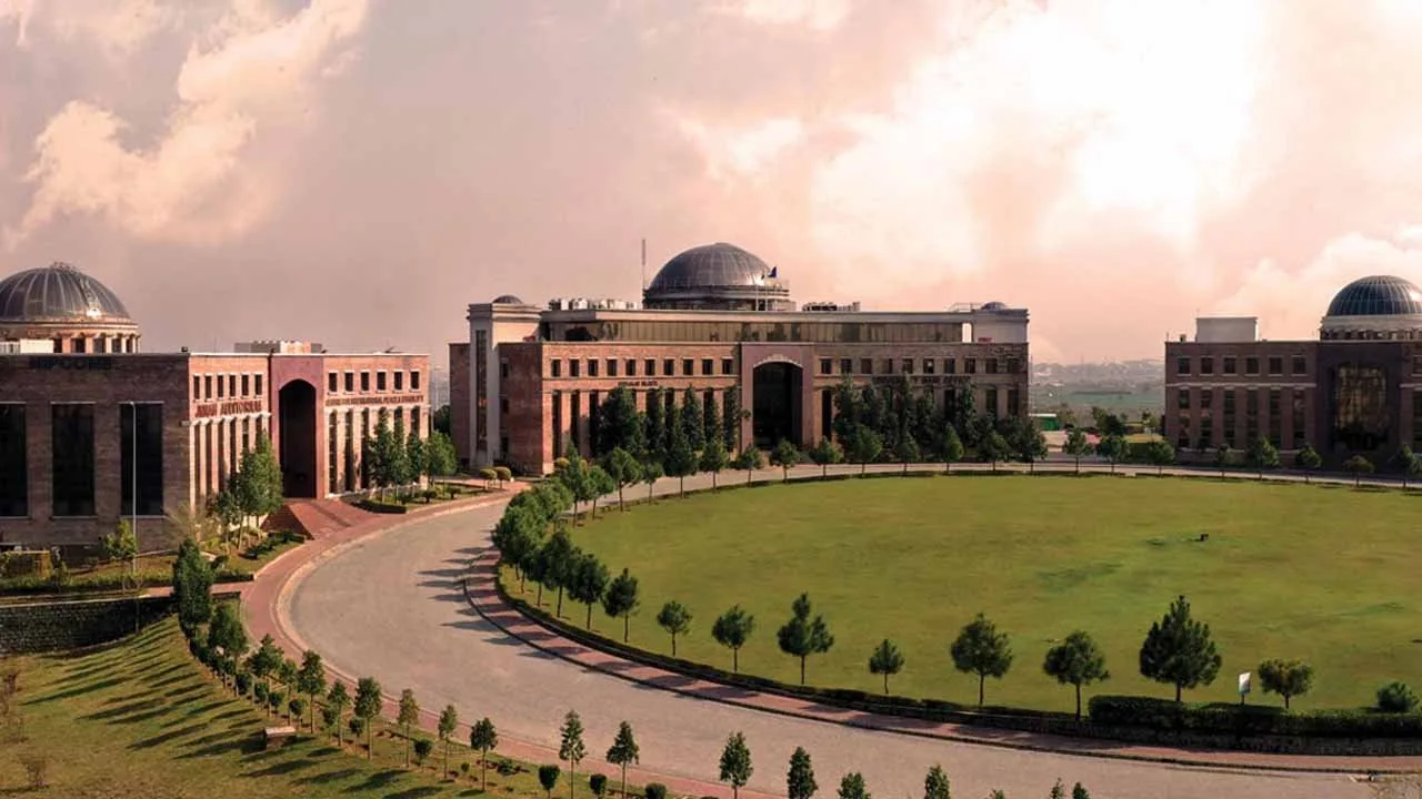 Top 10 Universities In Pakistan