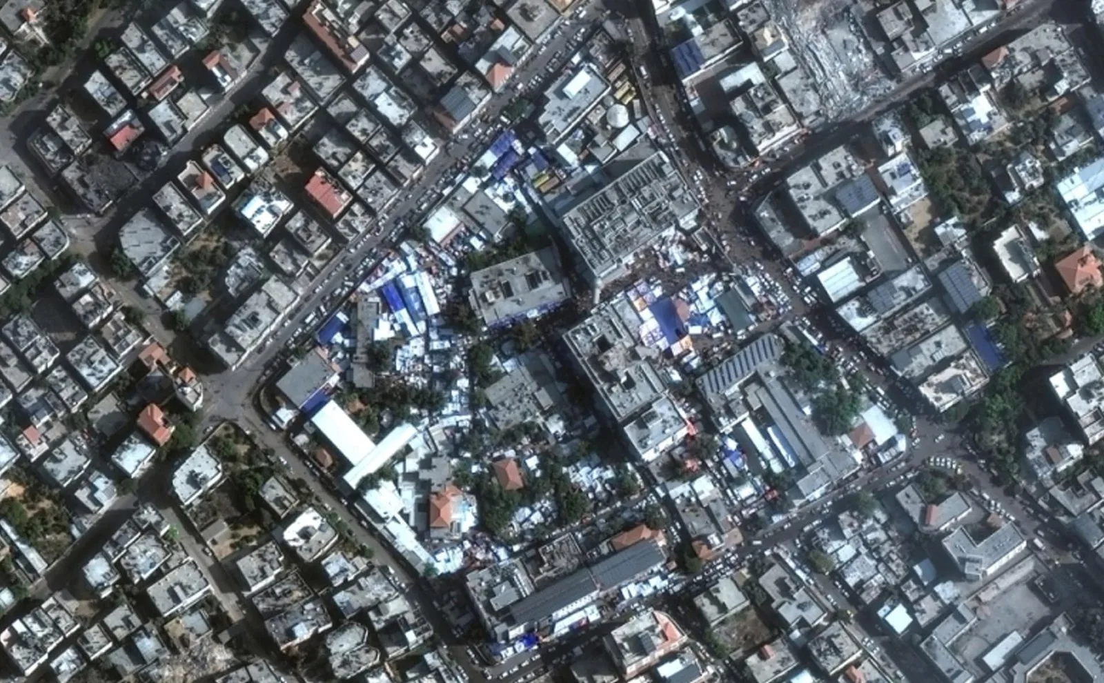 Israel raids Gaza’s Al Shifa Hospital, urges Hamas to surrender