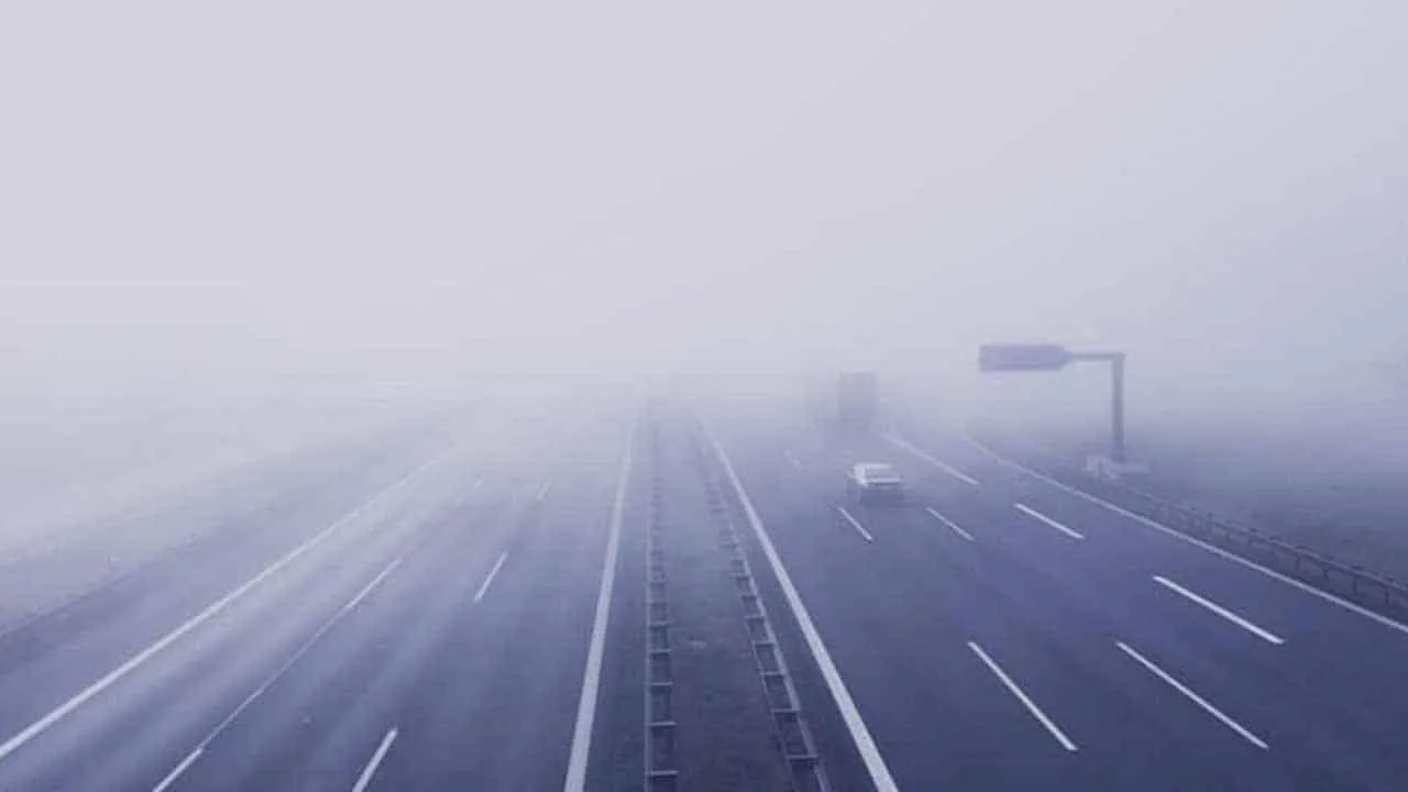 Motorway M-2 and M-3 closed due to Dense Fog for Safety Concerns