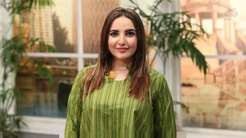 Suspends Hareem Shah's Account