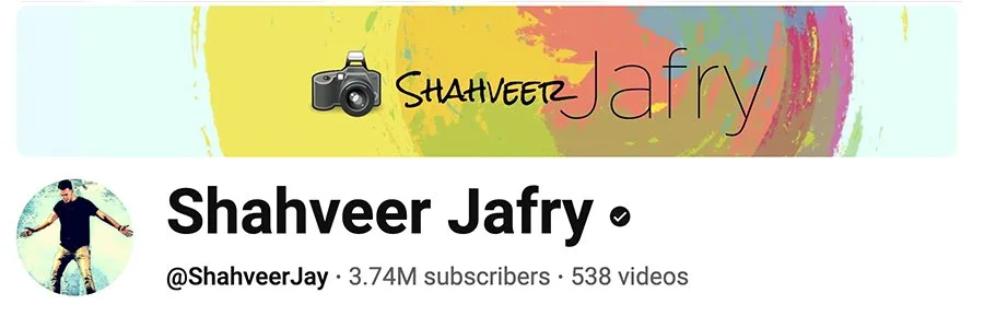 Famous Youtubers In Pakistan