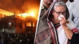 Sheikh Mujib house on fire.