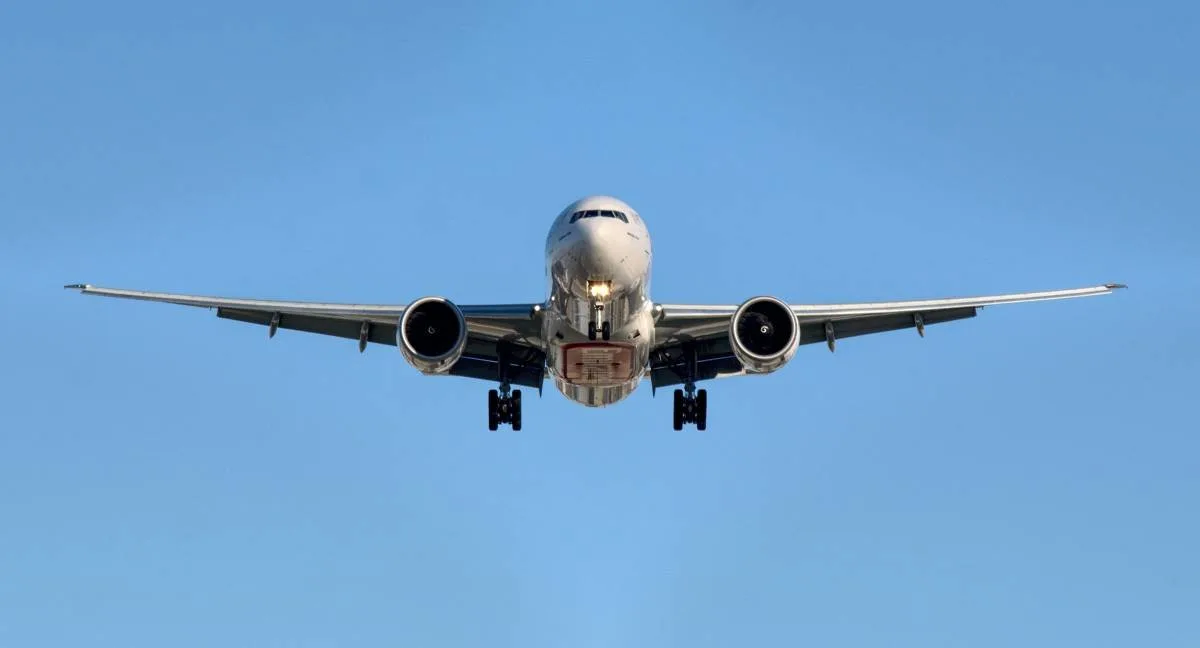 UAE and Saudi Airlines resume
