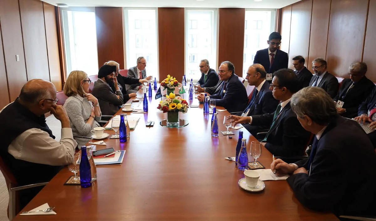 Pakistan IMF 2