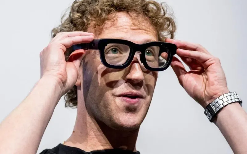 Phoenix glasses Meta
