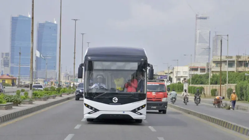 Free public transport facility announced in Islamabad, Punjab