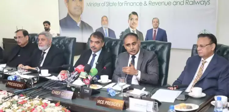 Govt cut super tax to 8%