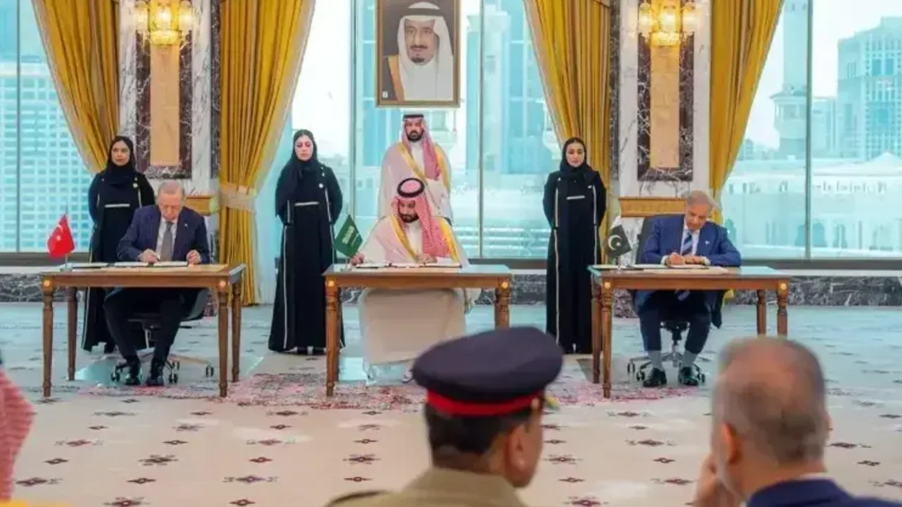 What Bangladesh Should Demand Before Joining the Makkah Pact