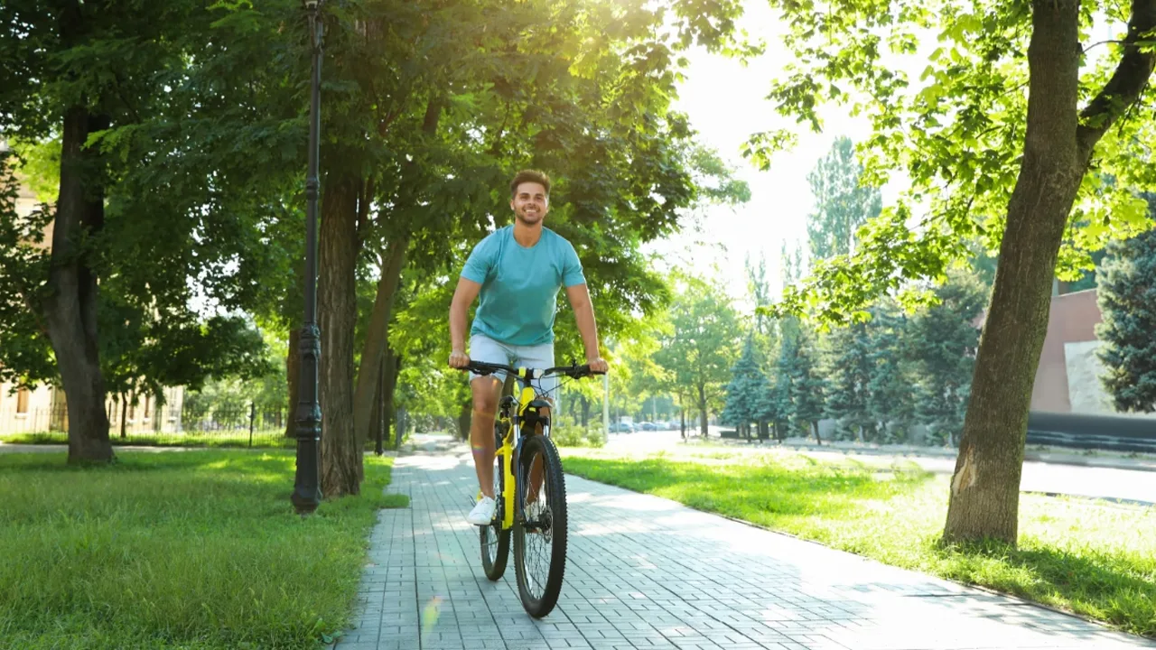 Punjab Offers Rs20,000 Cycling Reward Under Green Program