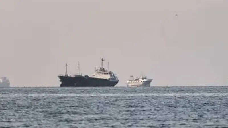 Iran Ready to Reopen Strait of Hormuz Within 7 Days