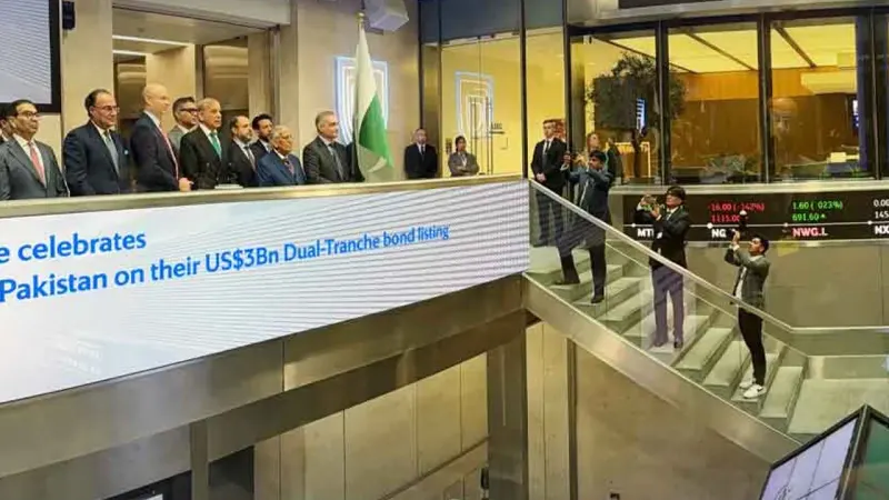 PM Shehbaz Highlights Pakistan's Investment Opportunities at London Stock Exchange