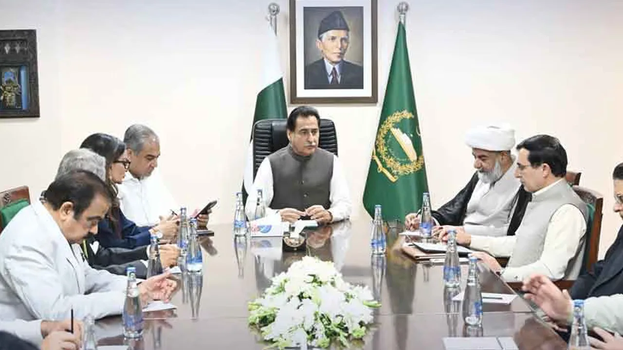 PML-N, PPP Stress Issues Resolution Through Dialogue With Opposition