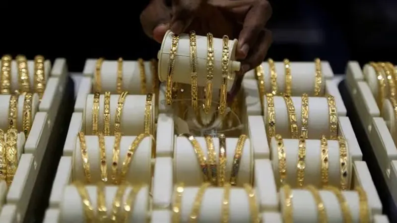 Gold Price in Pakistan Unchanged at Rs437,536 Per Tola: October 6, 2026