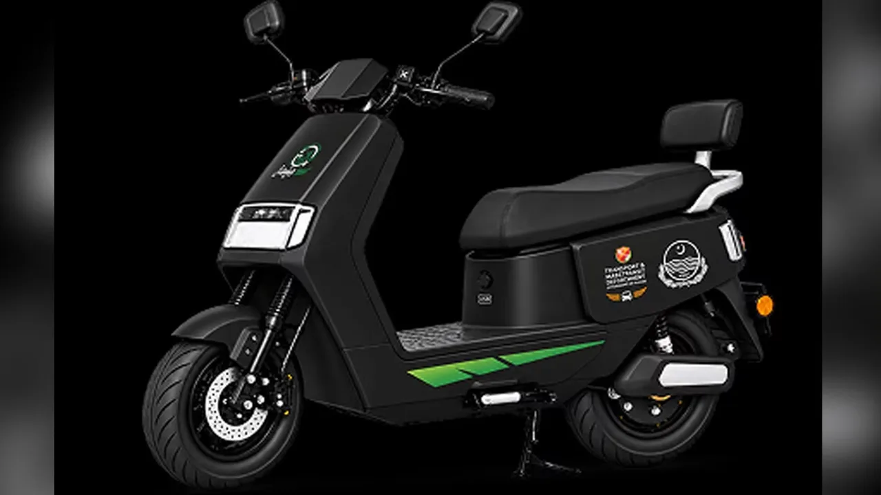 Punjab CM E-Bike Scheme: Over 607,000 Students Complete Applications, Verification and Balloting to Follow in October