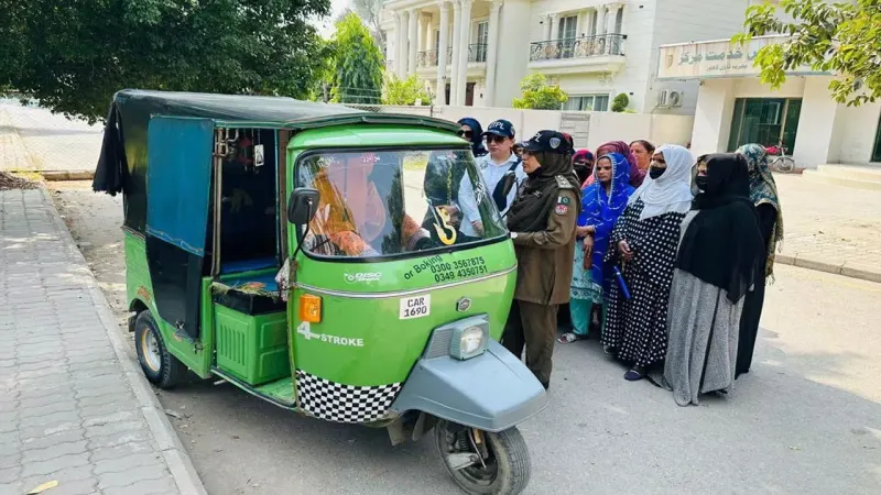 34 Women Trained to Drive Rickshaws in Lahore