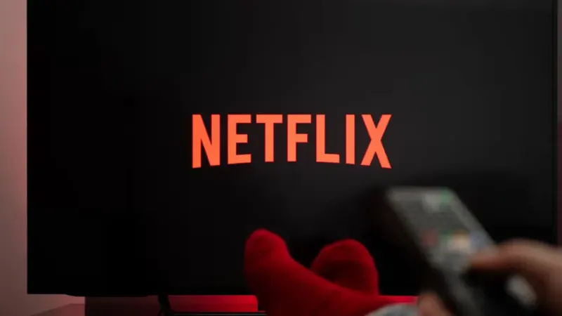Netflix Lays Off About 6% of Workforce