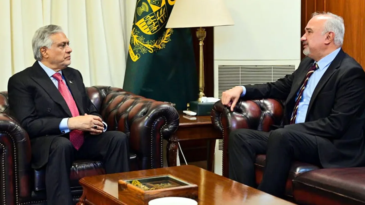 Ishaq Dar Stresses Expanding Pakistan-Russia Cooperation