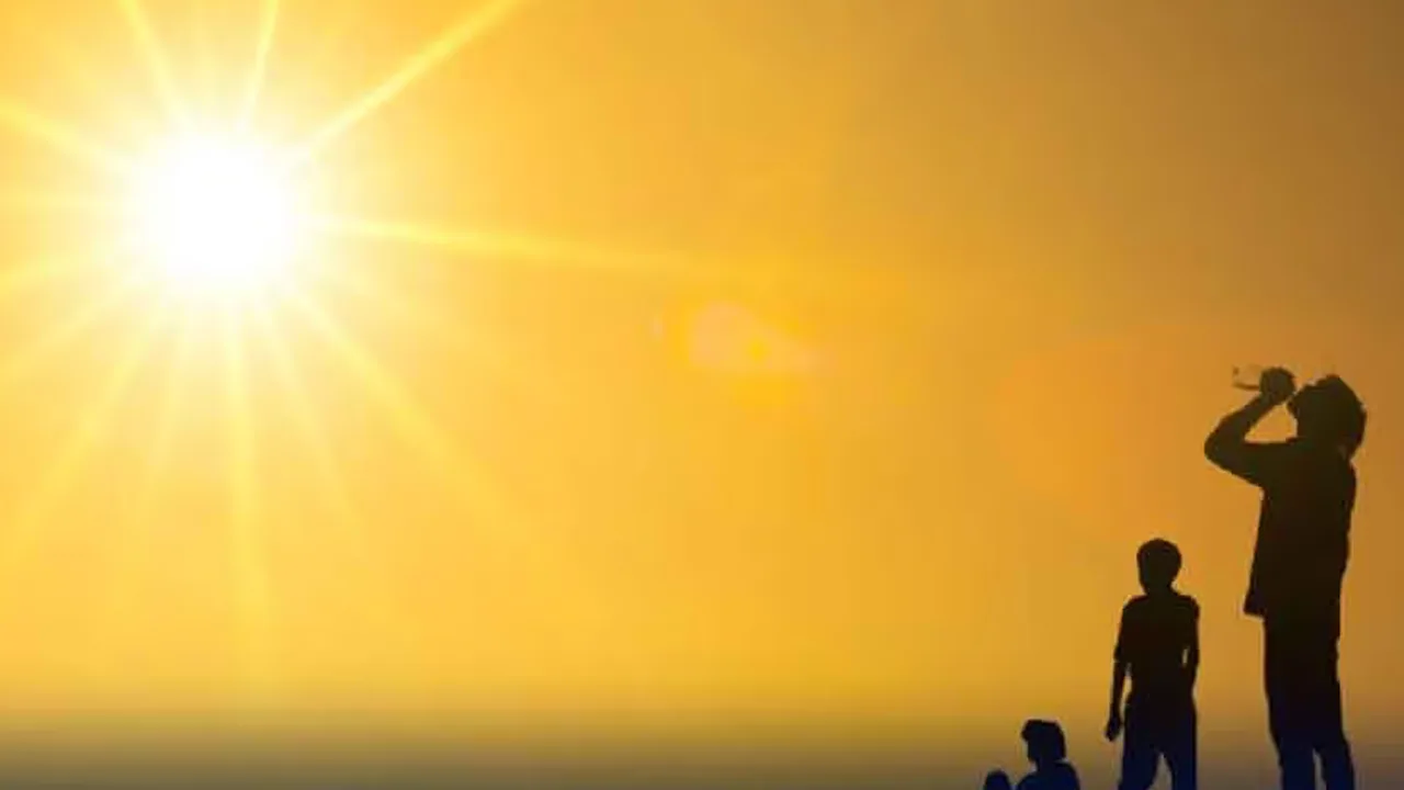 Karachi’s Warm Spell May Last 8-9 Days, Says Met Office