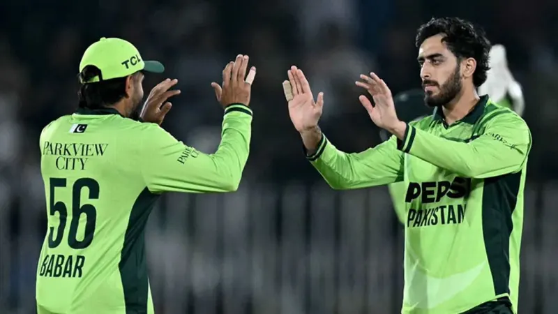 Pakistan Beat England by 87 Runs in Tri-Series Match