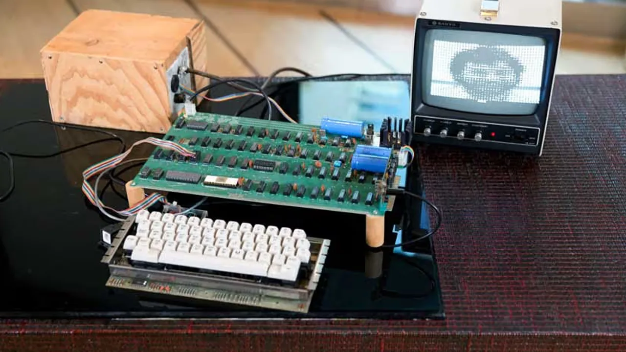 Rare Apple-1 Computer Sells for Record $1.15 Million