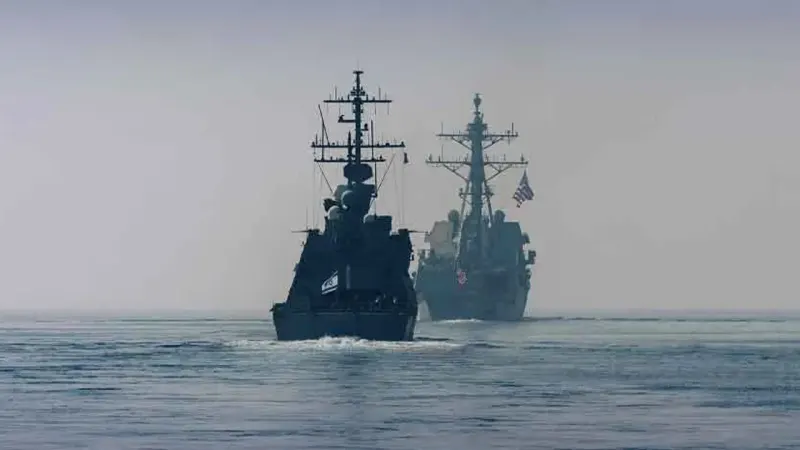 Iran Warns US Warships Against Entering Persian Gulf