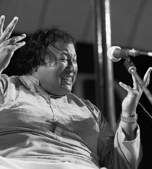 Ustad Nusrat Fateh Ali Khan - Shahenshah of Qawwali