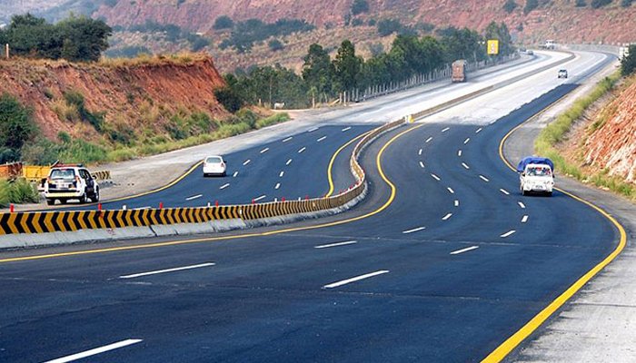 Concerns over Lahore Islamabad Motorway toll tax