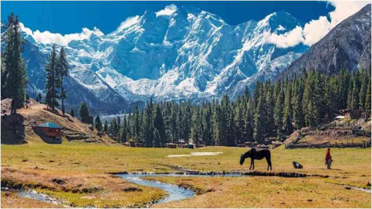 Pakistani Tourism at gilgit baltistan
