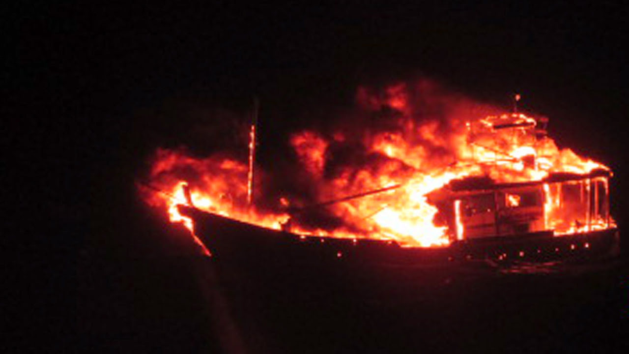 Pakistan Navy Rescues Fishermen From a Burning Ship