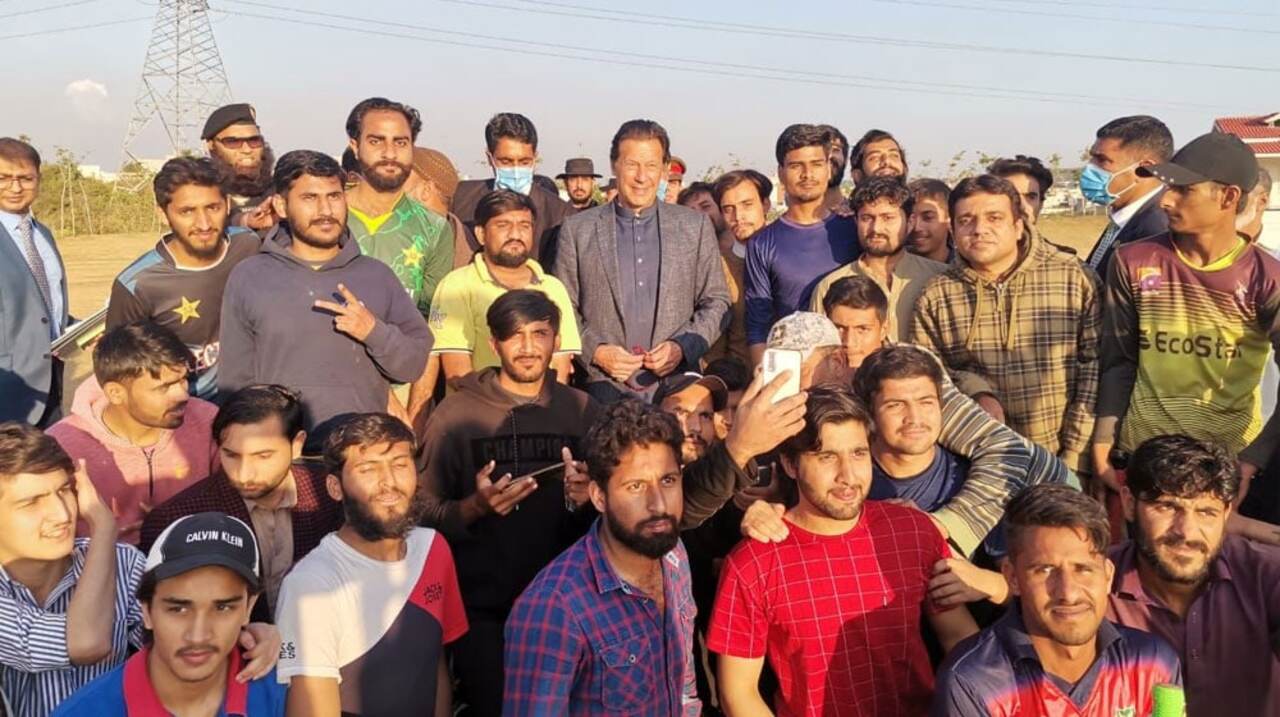 PM Imran Pays a Surprise Visit to a Local Cricket Ground