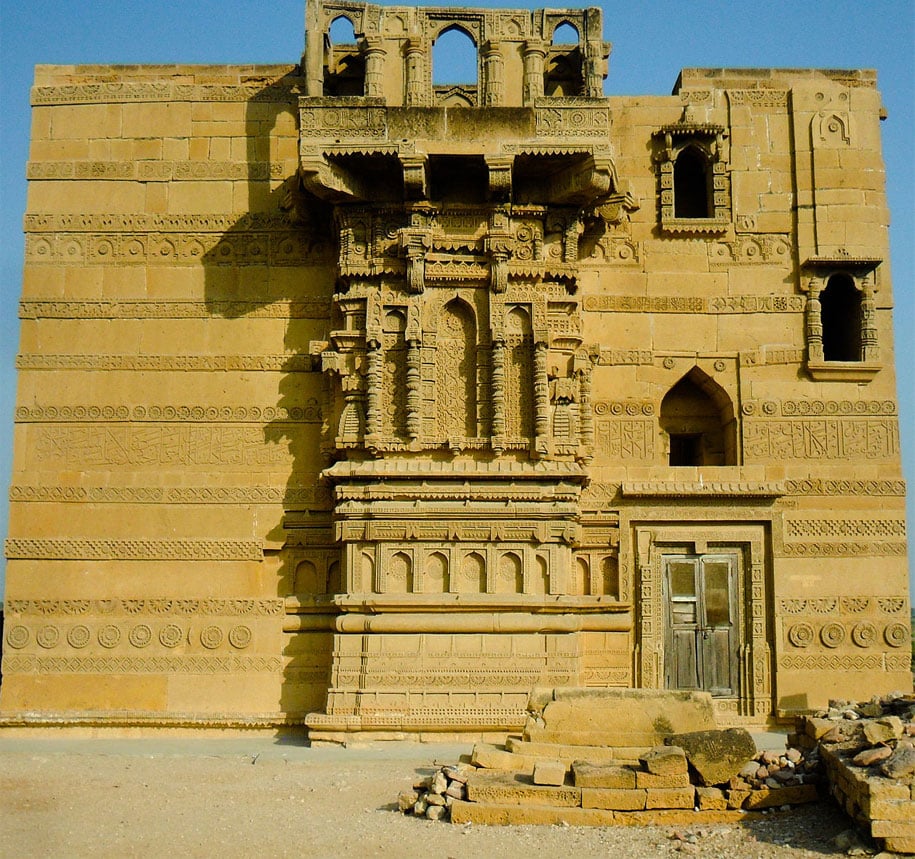 Tomb of Jam Nizamuddin II at the Makli Necropolis