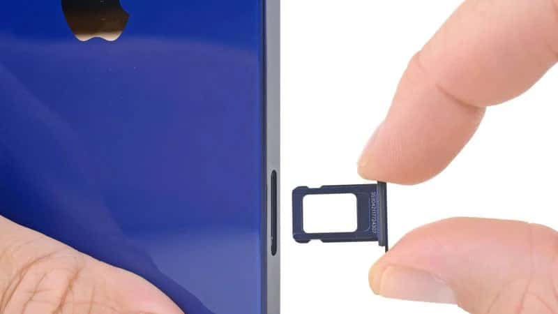 Apple iPhone 15 Pro might not have physical sim card slot