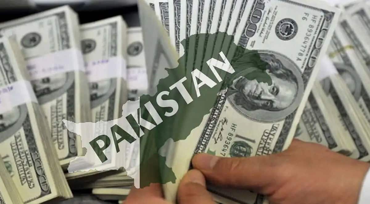 Govt to give Pakistani nationality to foreign investors