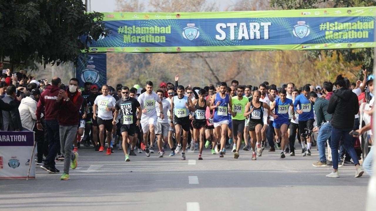 President, Arif Alvi Participated in Islamabad's First Full Marathon