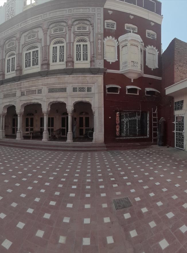 Makhdum House Showcasing The Pillars from Agra