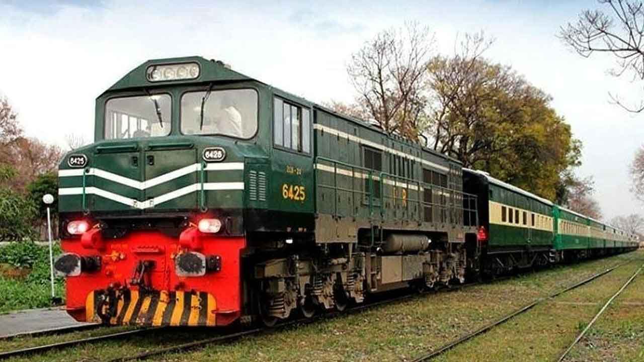 Pakistan Railways procured 230 new train bogies to provide better services to commuters