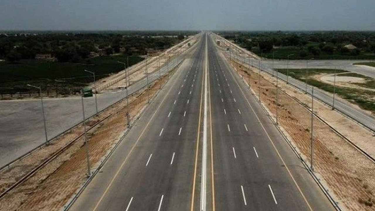 Punjab to spend Rs200 Billion on development