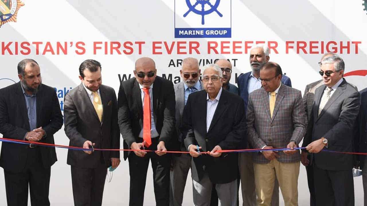 Pakistan Railways Launches Country’s First-ever Cheaper & Eco-Friendly Reefer Freight Train