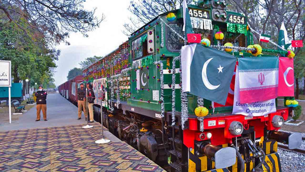 Third Islam­abad-Istanbul Freight Train to Turkey Via Iran tomorrow