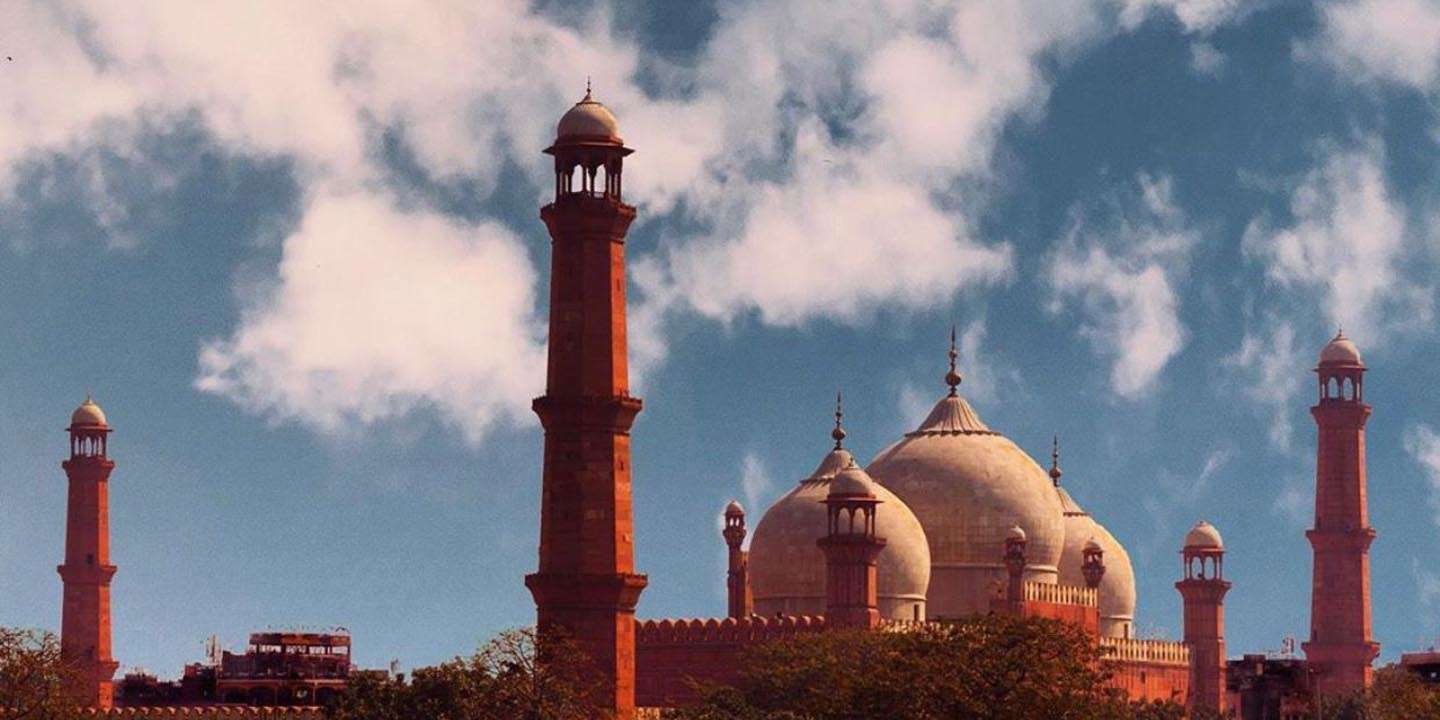 Badshahi Mosque One of the Top 10 Places to Visit in Lahore Pakistan