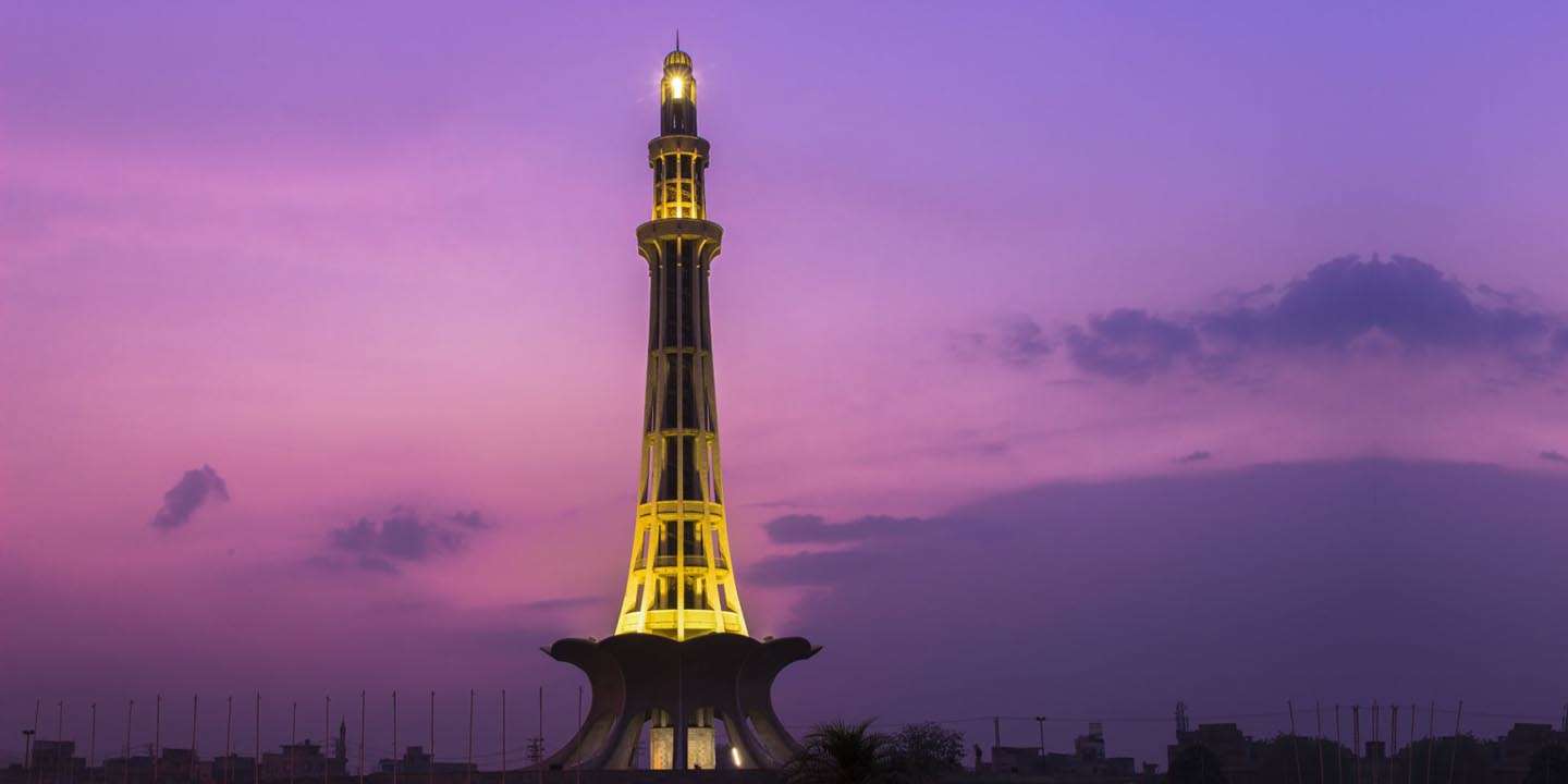 Minar e Pakistan One of the Top 10 Places to Visit in Lahore Pakistan