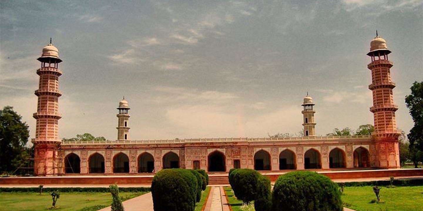Tomb of Jahangir