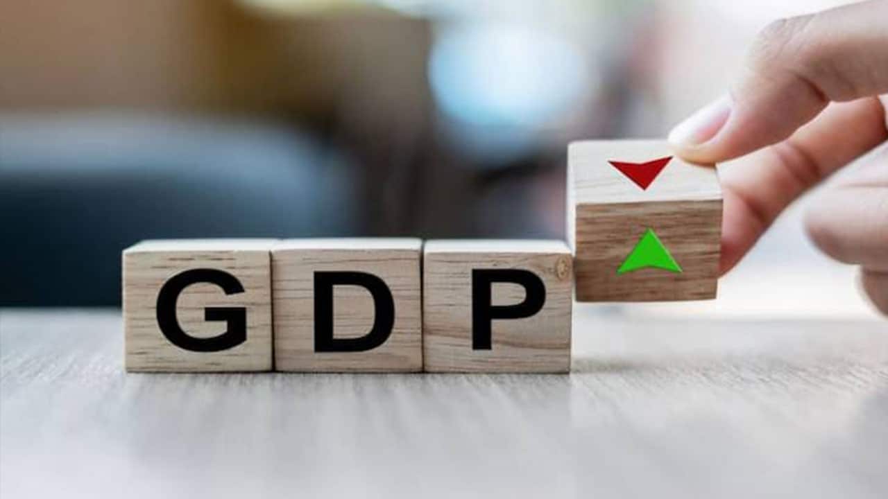 Pakistan hopes to achieve 6 percent GDP growth this fiscal year: finance ministry