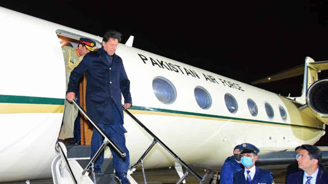 PM Imran arrives in Moscow on two-day historic trip
