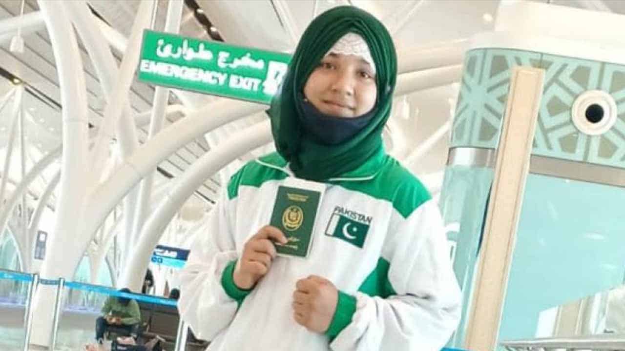Pakistan's Hadia Kamal wins bronze at Asian Junior Boxing Championship